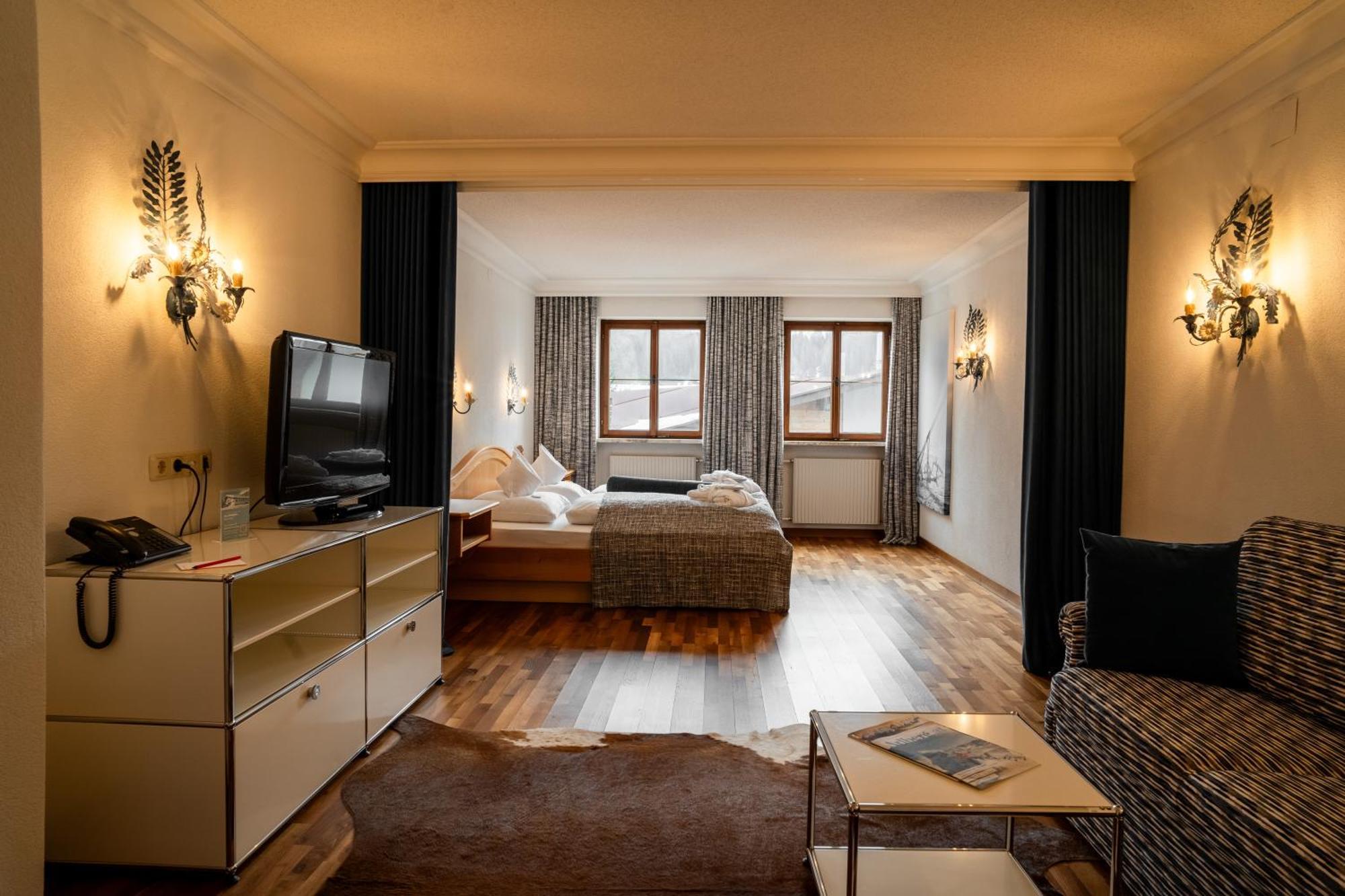 Hinterwies - Ski In / Lodge / Dine Lech am Arlberg Εξωτερικό φωτογραφία