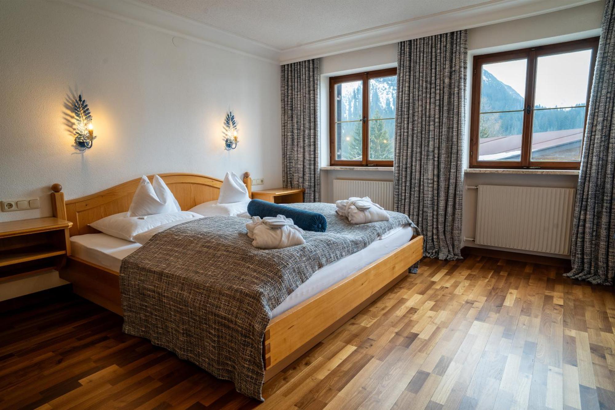 Hinterwies - Ski In / Lodge / Dine Lech am Arlberg Εξωτερικό φωτογραφία