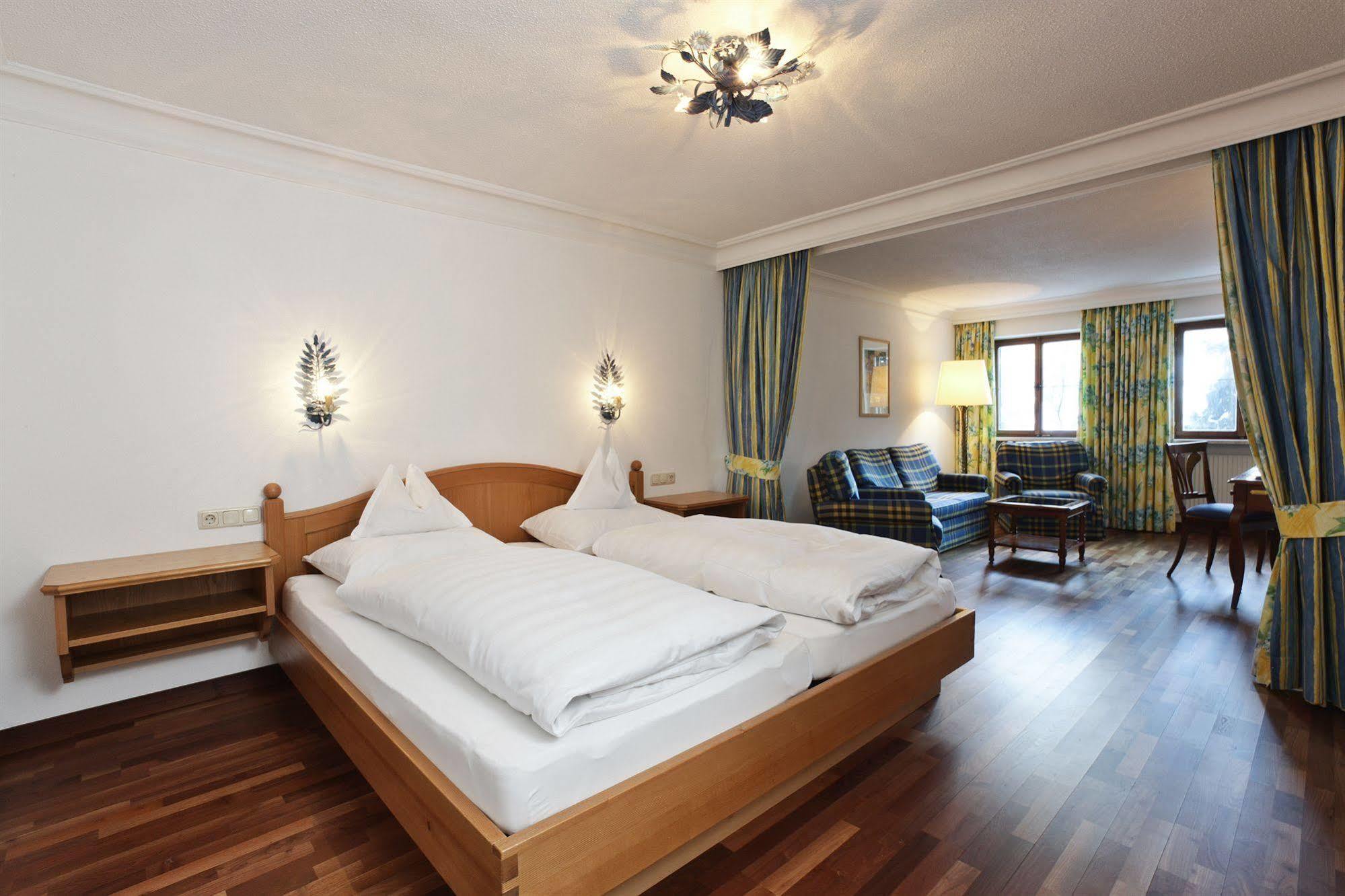 Hinterwies - Ski In / Lodge / Dine Lech am Arlberg Εξωτερικό φωτογραφία